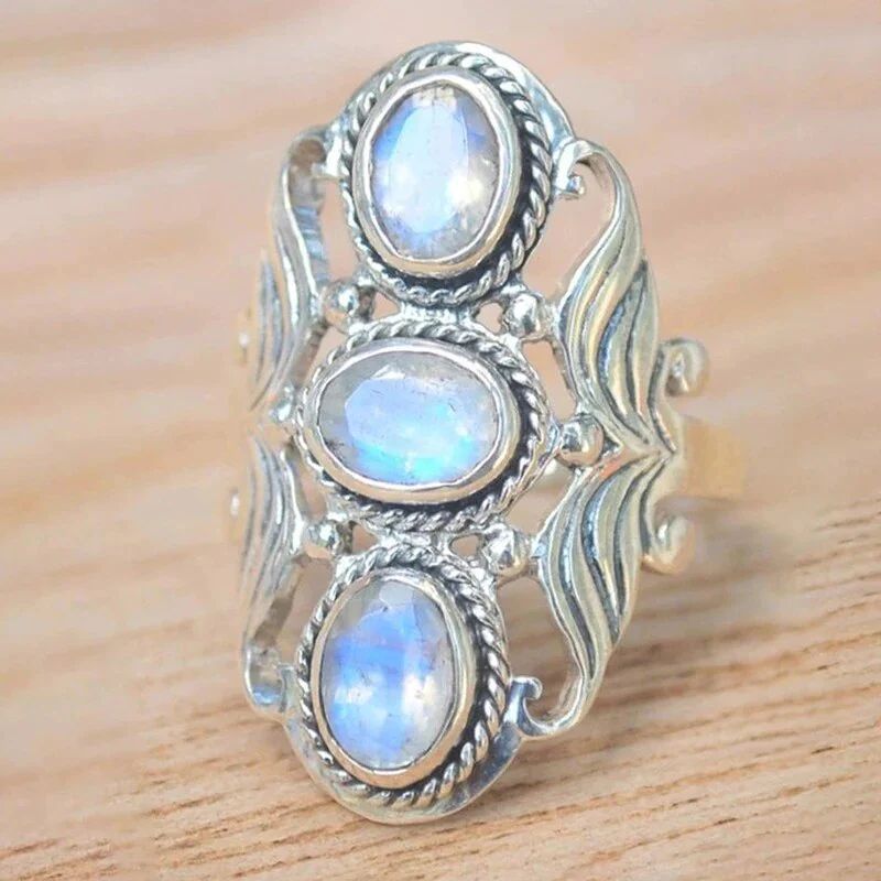 French Retro Silver Moonstone Hollow Ring Chic Creative Unique Ring Trendy Style