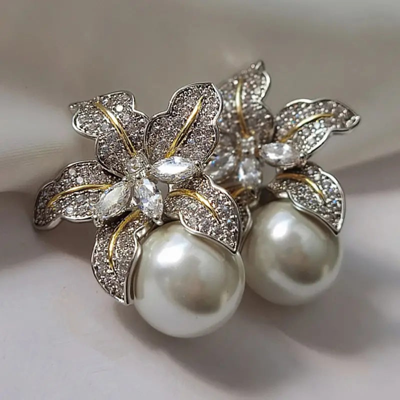 Bestselling Korean-style Grey Petal Pearl Studs (Rhinestone & Zircon Inlaid · Vintage Office Style)