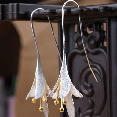 Lily Flower Elegant Earrings