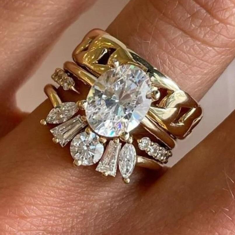 Four-Piece Zircon Wedding Ring