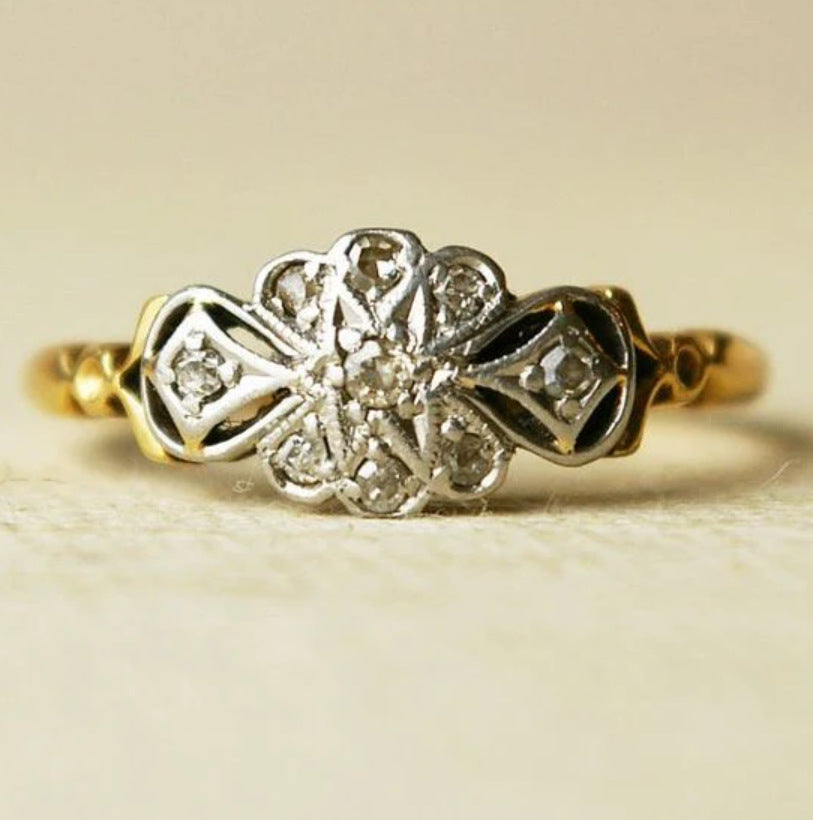 Engraved Flower Gold Ring
