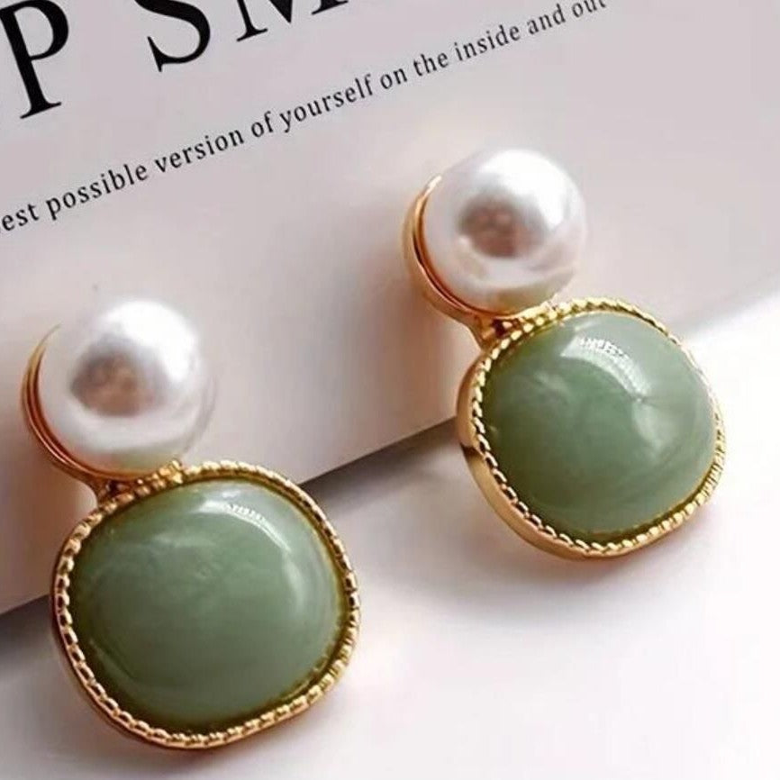 Green Crystal Pearl Chinese Ear Studs