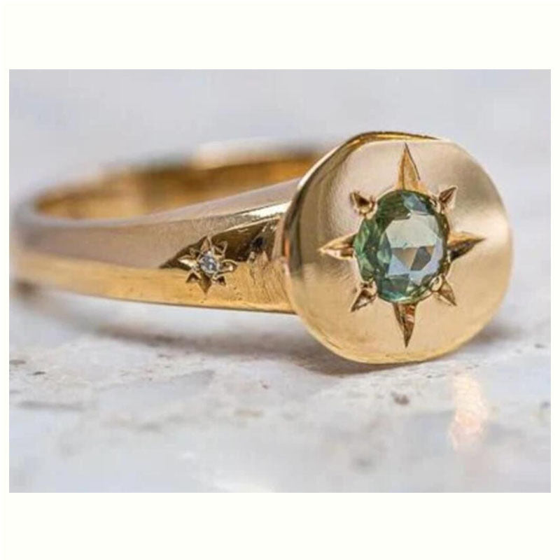 Oval Starburst Zircon Ring | Gold Fashion Jewelry