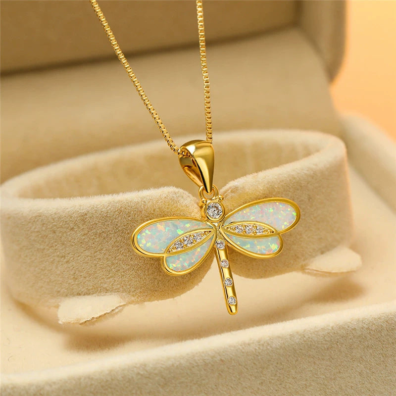 Vintage Dragonfly Pendant as Fashion Accessories