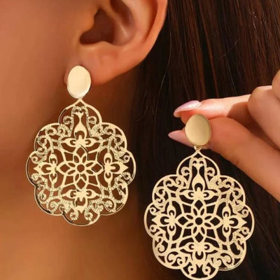 Green Zirconia Vintage Ear Hoops