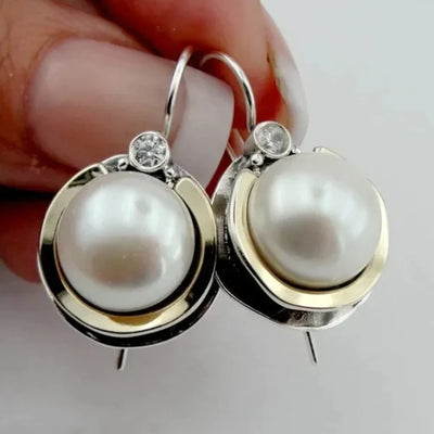 White Pearl Elegant Earrings