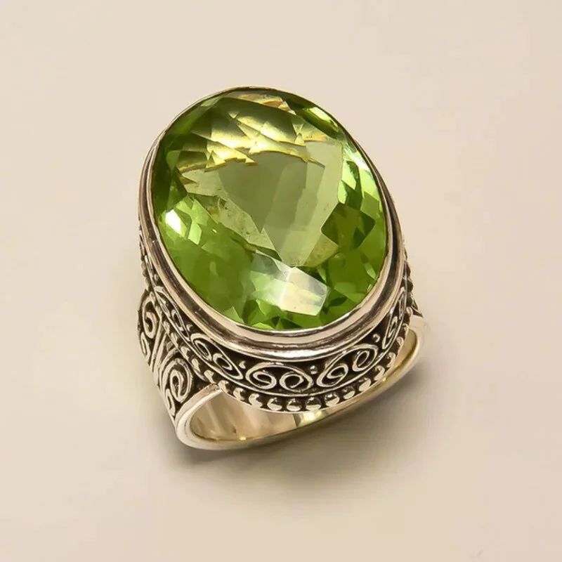 Heavy-duty wide engraved emerald sparkling ring adjustable ring