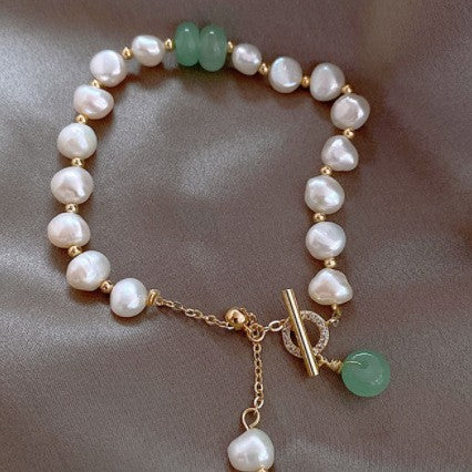 Retro style irregular freshwater pearl bracelet