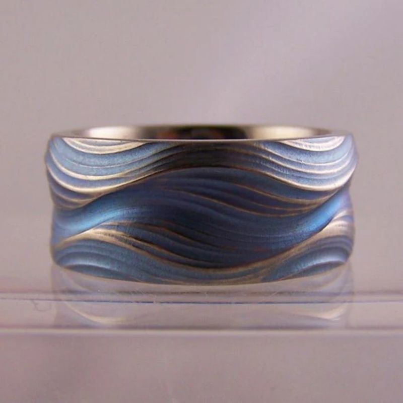 Wrinkle Design Ring