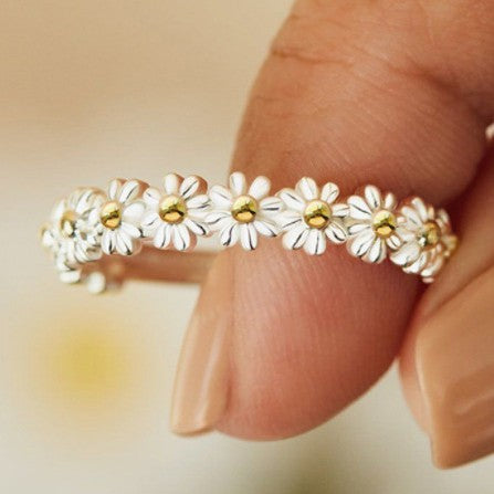 Daisy Open Adjustable Ring