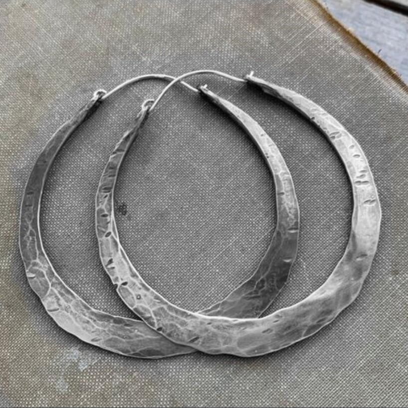 Geometric Metal Hoop Earrings