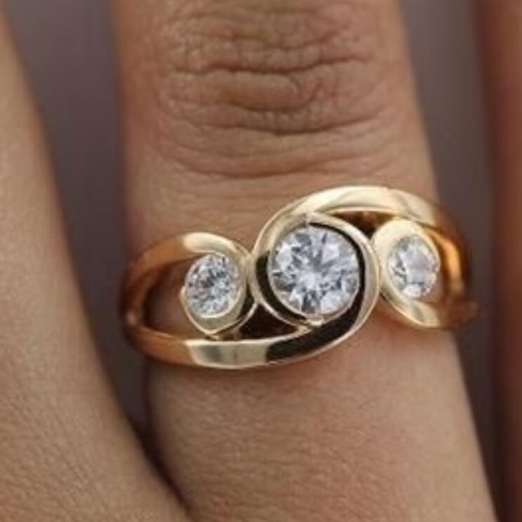 Geometric Zircon Band Ring | Gold Vintage Jewelry